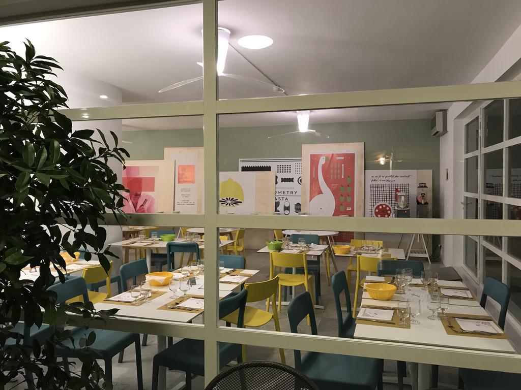 Hotel Esperia Alba Adriatica Exterior photo